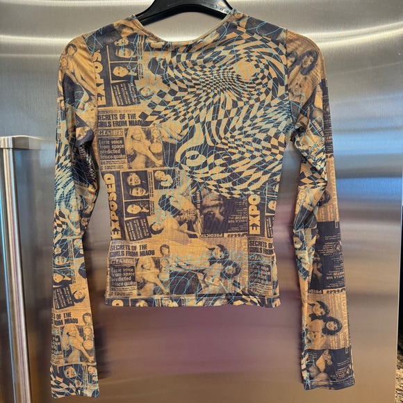 NWT Miaou Long Sleeve Tee Shirt in Mesh Wanted Print - Picture 5 of 16